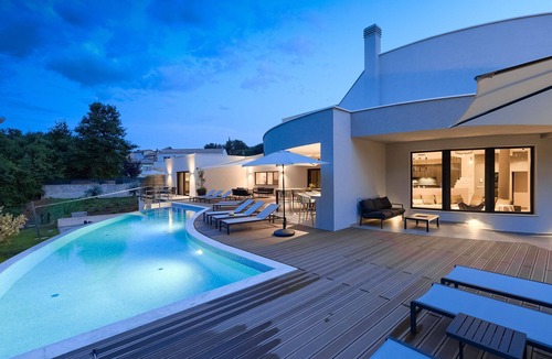 Boljevici Villa | Luxury Villa Viktor Tireli for up to 14 guests by Istrabook