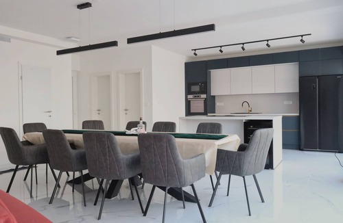 Jadranovo Villa | Luxury villa with an indoor pool in a tourist destination