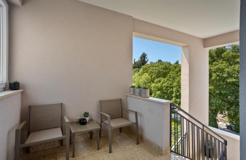 City Center Apartment | Maneo Lux
