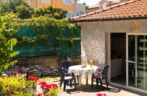 Sibenik Apartment | Mara