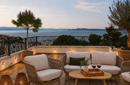 Businci Apartment | Mare Vista Rooftop Penthouse Sea View & Private Jacuzzi