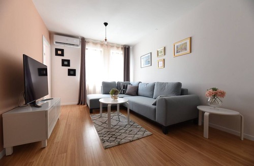 Zagreb Apartment | Mary's Apartment - One Bedroom Apartment