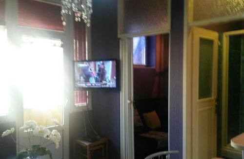 Dorcol Apartment | Mateolaura center apartment