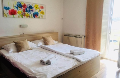 Barbat na Rabu Bed & Breakfast | Meduza B&b