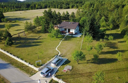 Rudanovac House | mit Garten, Grill und Terrasse by Interhome