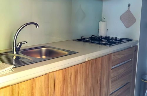 Blato House | Mobile Home 'Kućica Br. 3 Plava' with Sea View, Wi-Fi and Air Conditioning