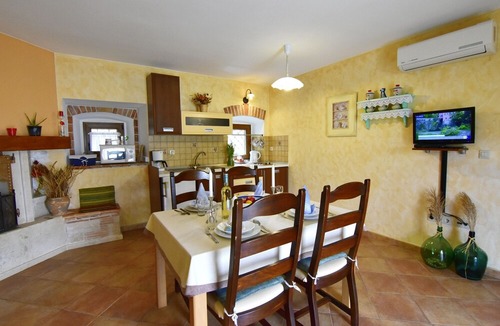Tar Apartment | Modern air-conditioned apartment Tar-Poreč FIORELA1 pool Wi-fi game room