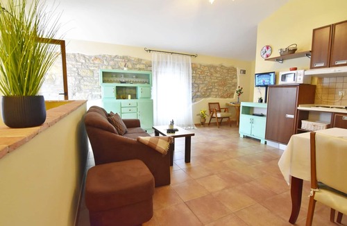Tar Apartment | Modern apartment in Tar-Poreč, FIORELA2, swimming pool, Wi-Fi, game room, AC