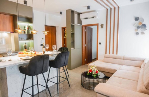 Drnis Apartment | Modern apartment with balcony in the center