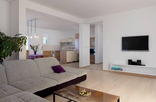Podstrana Villa | Modern Villa Mermaid in Podstrana, private heated pool