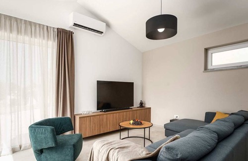Markovac House | Modern Villa N with swimming pool