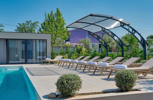 Pula Apartment | Modernly decorated House in Pula