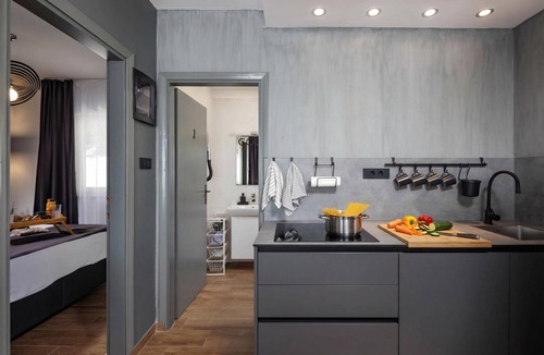 Mosenice Apartment | Mystic Place Suite with Jacuzzi and Sea View, Moščenićka draga, Croatia