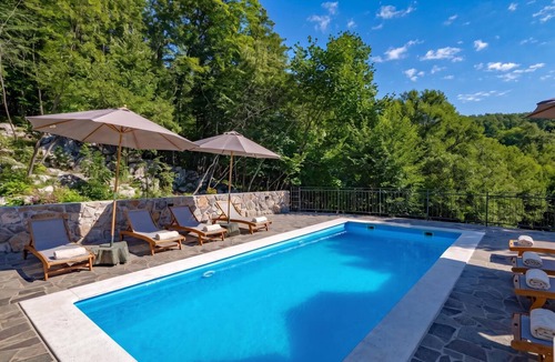 Zvonece Apartment | Nature & Pool Escape - Apartment 2, Zvoneća, Croatia