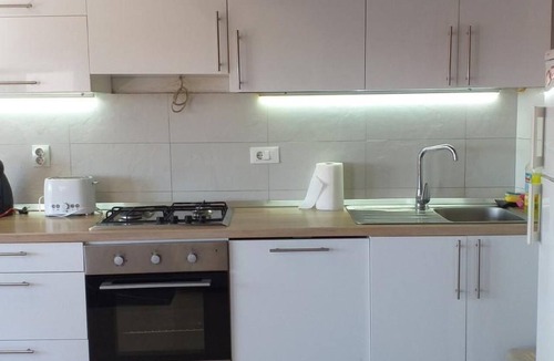 Gregovica Apartment | "Neue Wohnung" mit Privatparkplatz by Interhome