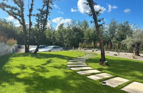 Visnjan Villa | NEW! Design Villa Nux w/heated pool & secluded garden.