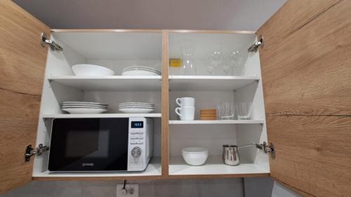 Vrpolje Apartment | New,PREMIUM,1-bedroom app FJAKA,quiet strict center,free parking,tech-ready,near beach