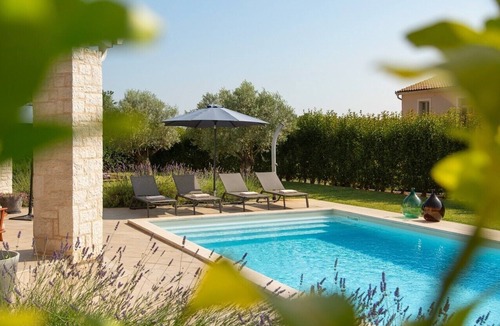 Visnjan Villa | New! Villa Corinne with 42 m2 pool, sauna, family, bbq