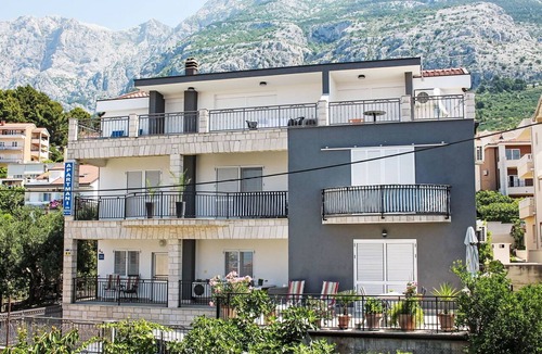 Moca Apartment | Nice apartment for 4 people with WIFI, A/C, TV and balcony