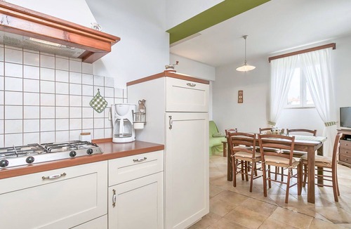Vintijan Apartment | Nice apartment for 5 people with A/C, WIFI, TV and terrace