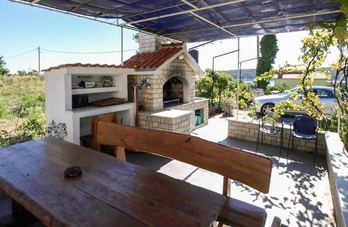Barbat na Rabu Apartment | Nice apartment in Barbat na Rabu with WiFi