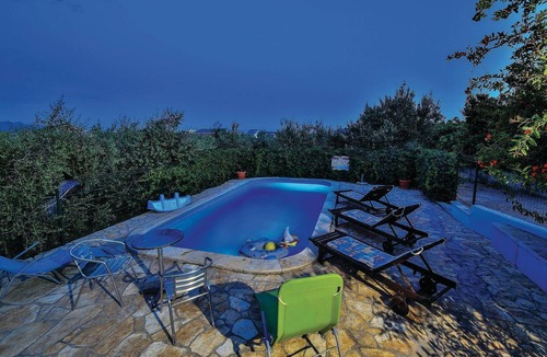 Kastel Sucurac Apartment | Nice apartment in Kastel Sucurac