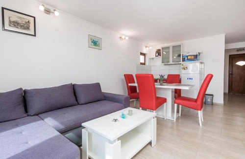 Baric Draga Apartment | Nice Apartment In Baric Draga With Wifi