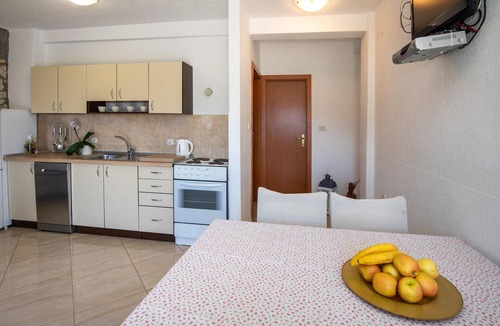 Blace Apartment | Nice apartment in Blace with WiFi