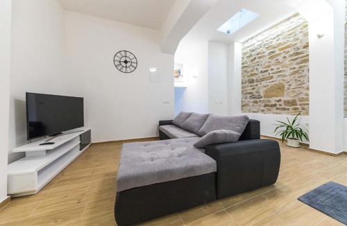 Kastel Sucurac Apartment | Nice Apartment In Kastel Sucurac With Wifi