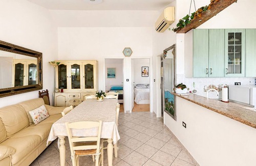 Krizine Apartment | Nice apartment in Krizine with lake view