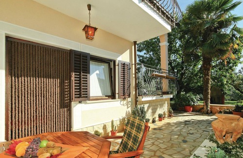 Nova Vas Apartment | Nice apartment in Porec with WiFi