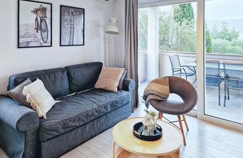 Rab Town Apartment | Nice apartment in Rab with WiFi