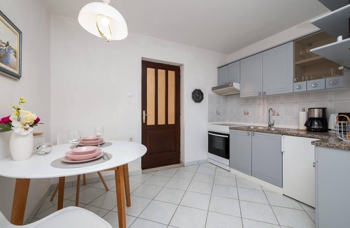 Rabac Apartment | Nice apartment in Rabac with house sea view