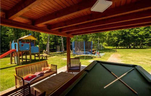 Brestovac House | Nice Home In Brestovac With Sauna