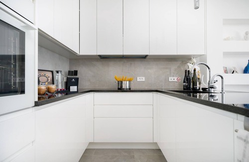 Dugi Rat House | Nice home in Dugi rat