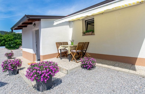 Sezana House | Nice home in Dutovlje with WiFi