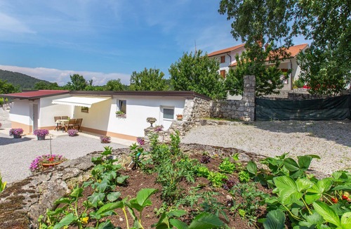 Sezana House | Nice home in Dutovlje with WiFi