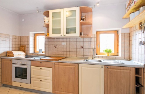 Gornje Dubrave House | Nice home in Gornje Dubrave with sauna