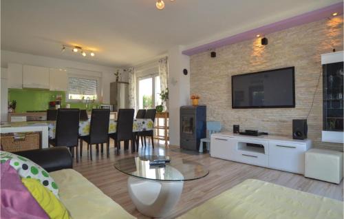 Kurili House | Nice Home In Kanfanar