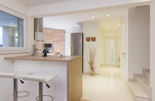 Kolanjski Gajac House | Nice home in Kolanjski Gajac