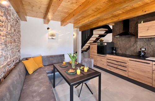 Marcana House | Nice home in Marcana with WiFi