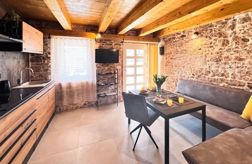 Marcana House | Nice home in Marcana with WiFi
