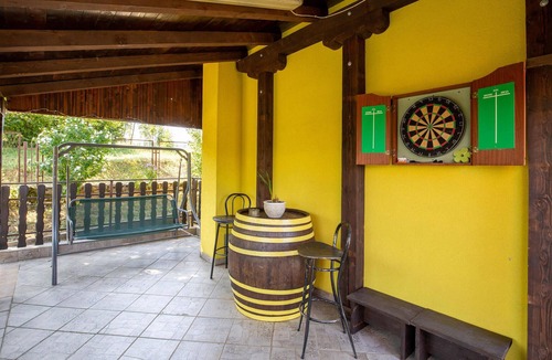 Plaski House | Nice home in Plaski with house a panoramic view