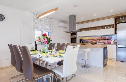 Punat House | Nice home in Punat with sauna