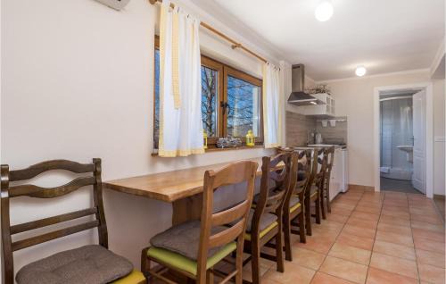 Rakovica House | Nice Home In Rakovicko Seliste With Wifi