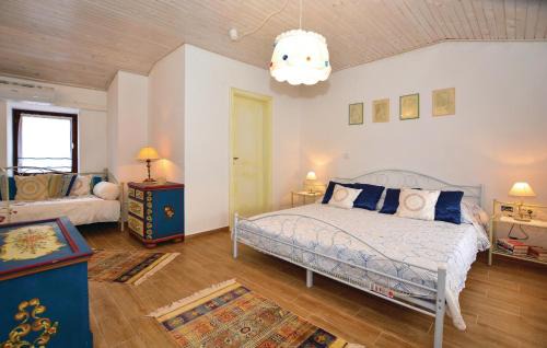 Krkavce House | Nice Home In Smarje With Sauna