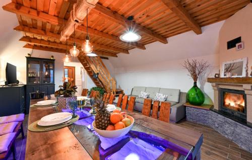 Klenovnik House | Nice Home In Vukovoj With Sauna