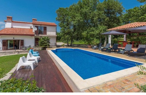 Kapelica Cabin | Nice pet-friendly villa with pool near Labin and Rabac