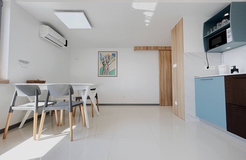 Zambratija Apartment | October in Luxury Sea-View Stay near Sandy Beach