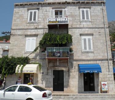 Ploce House | Old Town Gate
